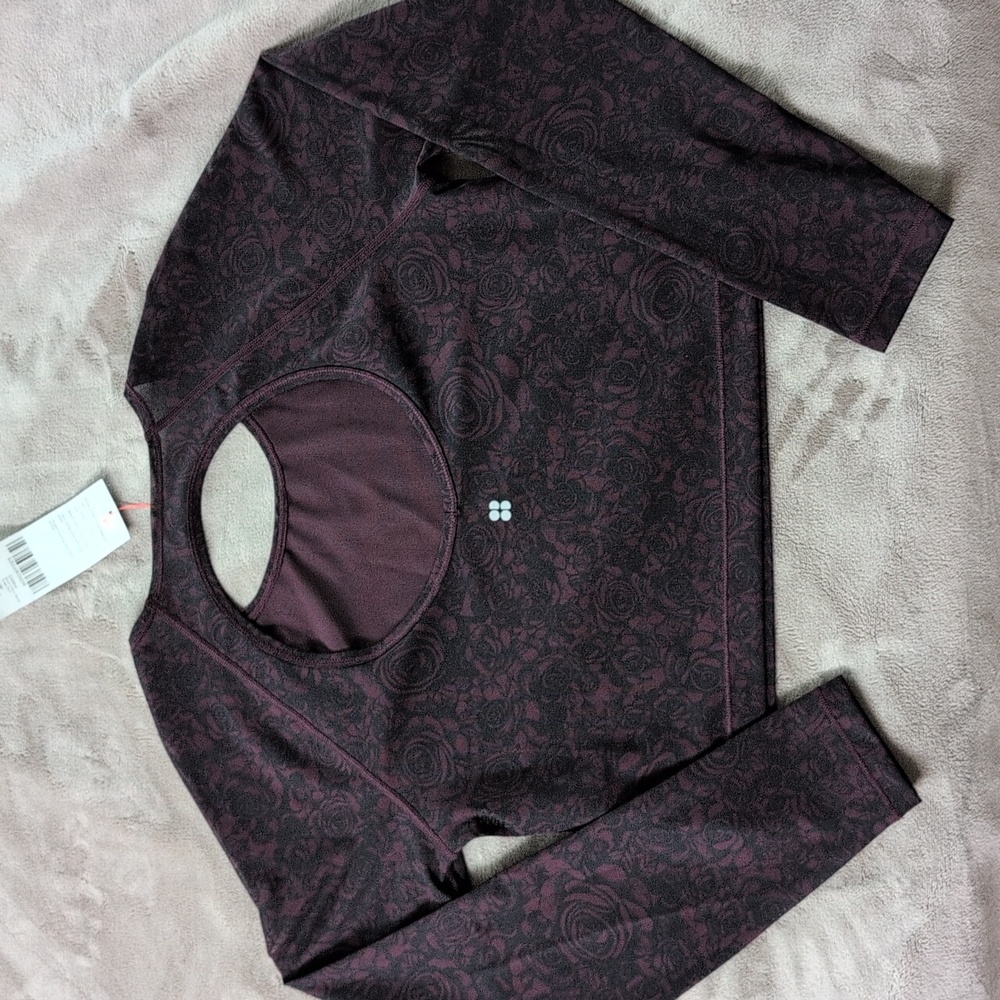 NWT Sweaty Betty Strike Crop Long Sleeve Sheer Mesh Open Back Black Cherry Roses